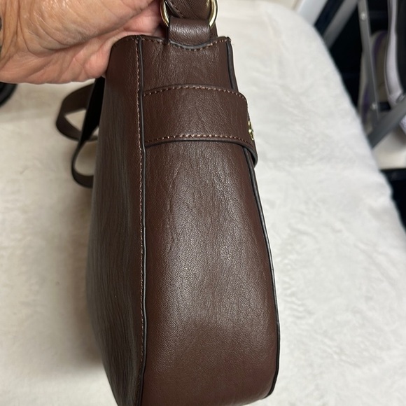 Calvin Klein Brown Shoulder Bag with Hobo Silhouette - Picture 5 of 16